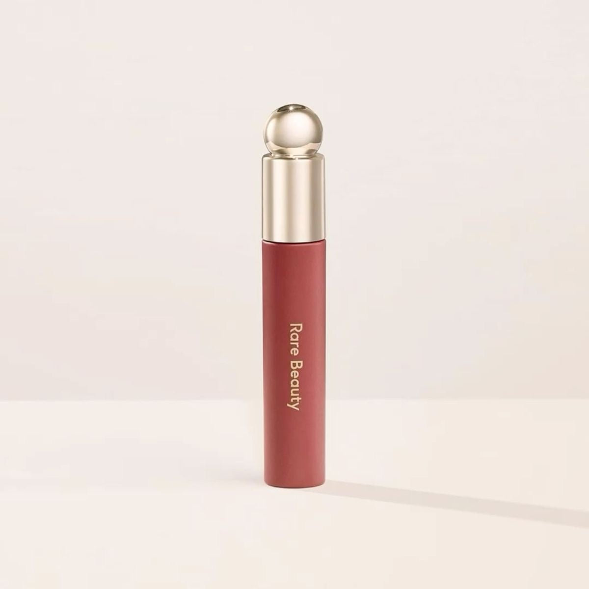 RARE BEAUTY /SOFT PINCH TINTED LIP OIL (TINTE LABIAL EN GEL)